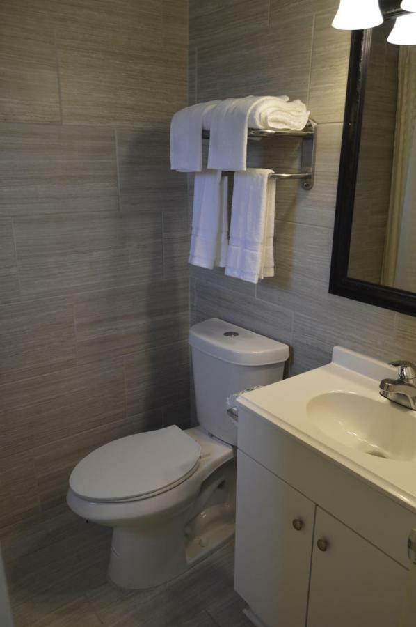 Regency Inn Toccoa Екстериор снимка